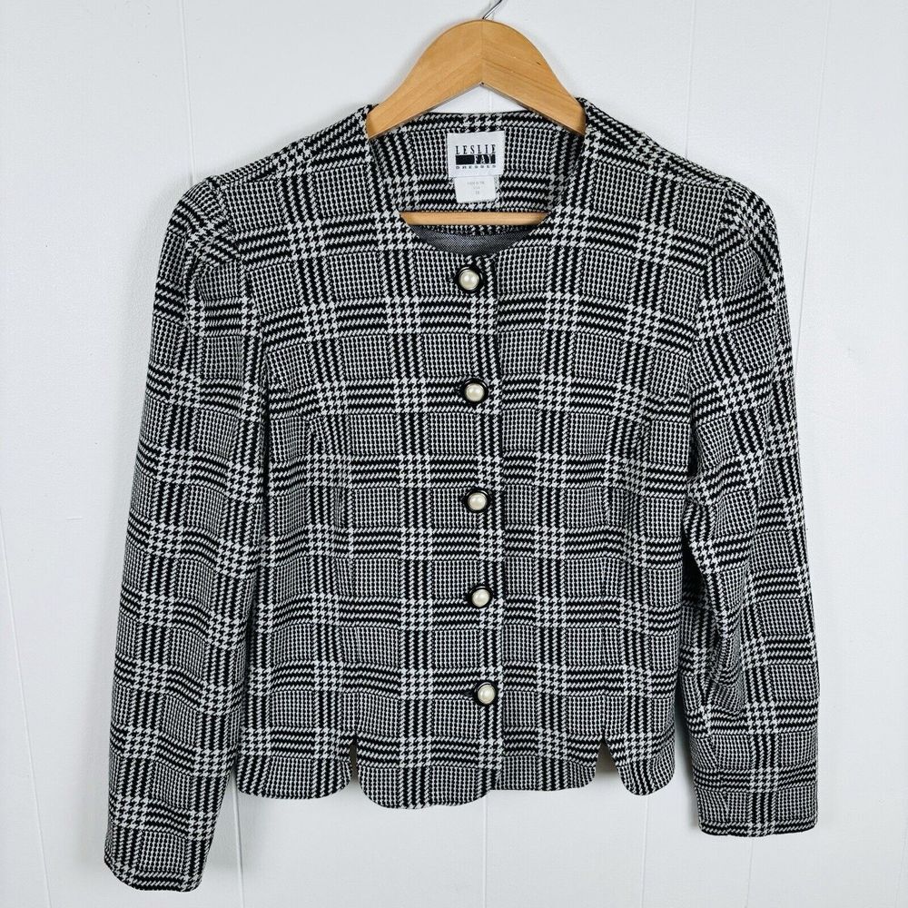 Vintage Leslie Fay Button Down Black & White Houndstooth‎ Jacket Measures Medium